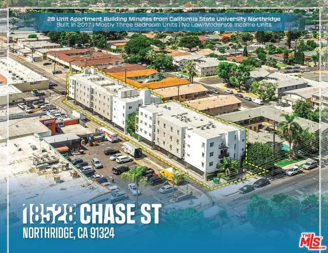 Northridge (los Angeles), CA 91324,18528 Chase Street