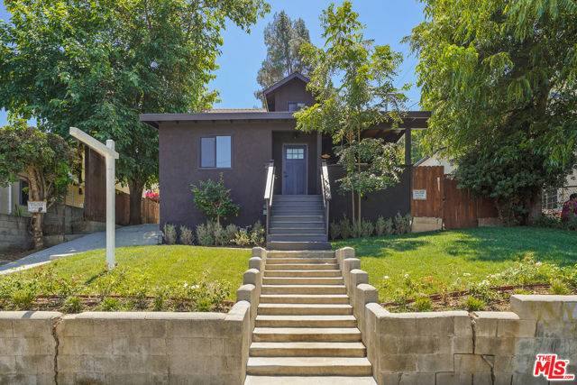 6152 Mesa Avenue, Los Angeles, CA 90042