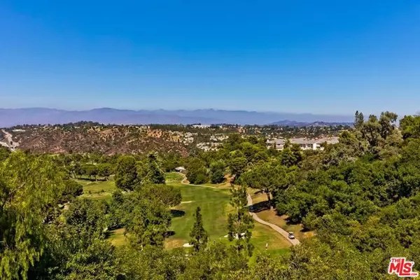 2218 Canyonback Road, Los Angeles, CA 90049