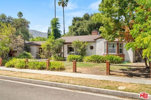 725 S Griffith Park Drive,  Burbank,  CA 91506