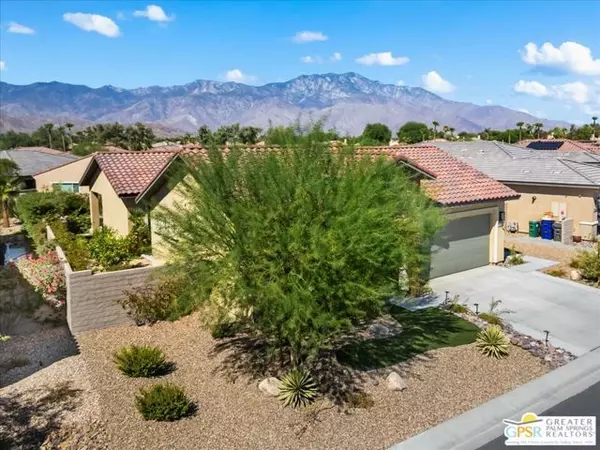 Rancho Mirage, CA 92270,17 Cork Tree