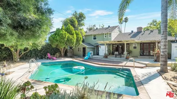 7401 Costello Avenue, Van Nuys (los Angeles), CA 91405