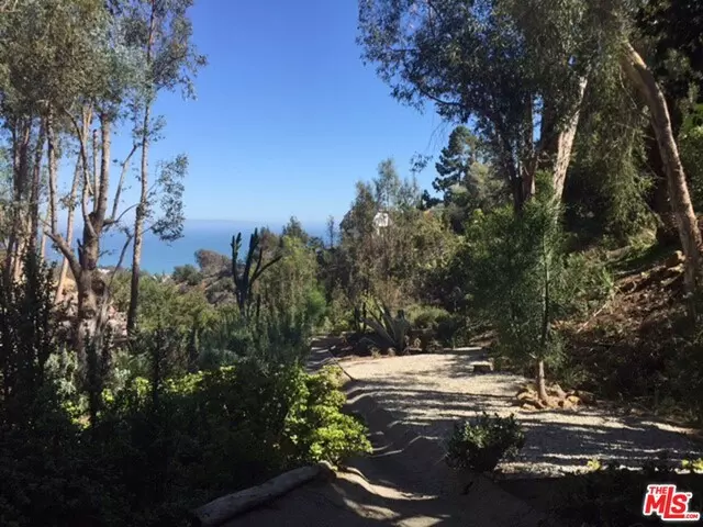 Pacific Palisades (los Angeles), CA 90272,812 ALONDRA Drive