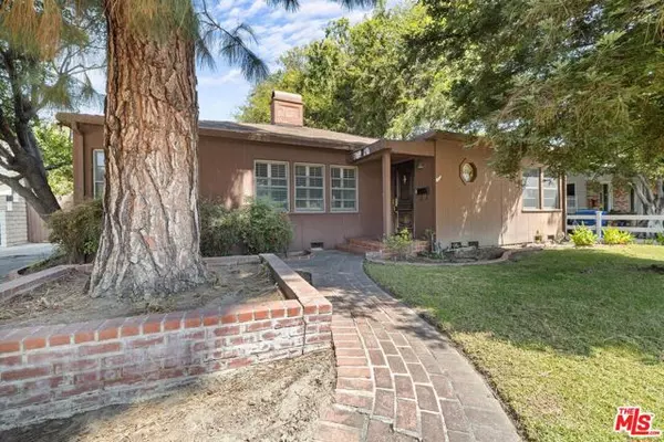 Valley Village, CA 91607,12227 La Maida Street