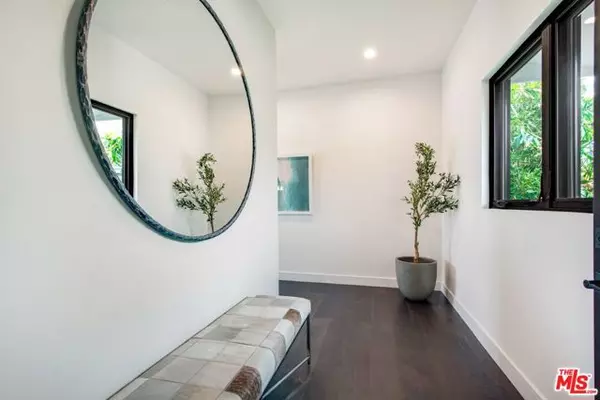 Hermosa Beach, CA 90254,2700 Manhattan Avenue #300