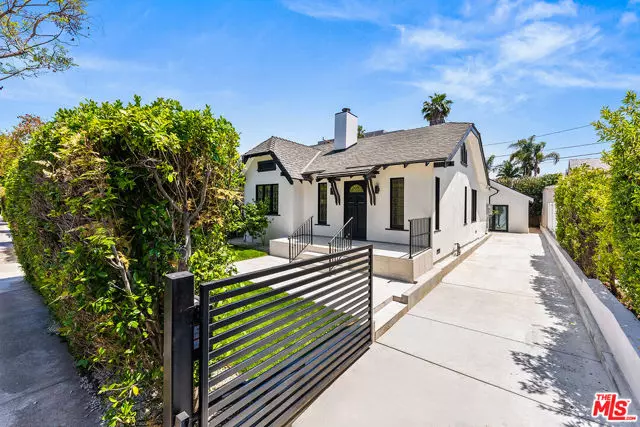 8916 Ashcroft Avenue, West Hollywood, CA 90048