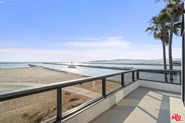 6201 Ocean Front Walk #3, Playa Del Rey (los Angeles), CA 90293