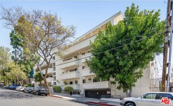 West Hollywood, CA 90069,960 Larrabee Street #117