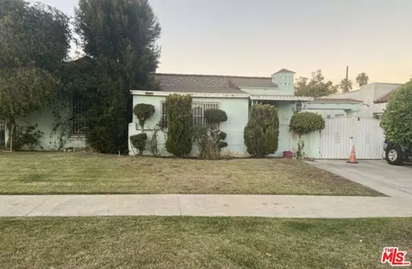 1851 W 84th Place, Los Angeles, CA 90047