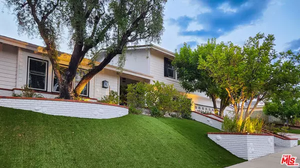 4410 Cezanne Avenue, Woodland Hills (los Angeles), CA 91364