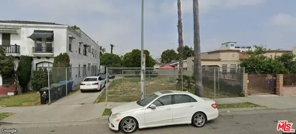 3031 Buckingham Road, Los Angeles, CA 90016