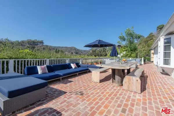 1191 RAVOLI Drive, Pacific Palisades (los Angeles), CA 90272