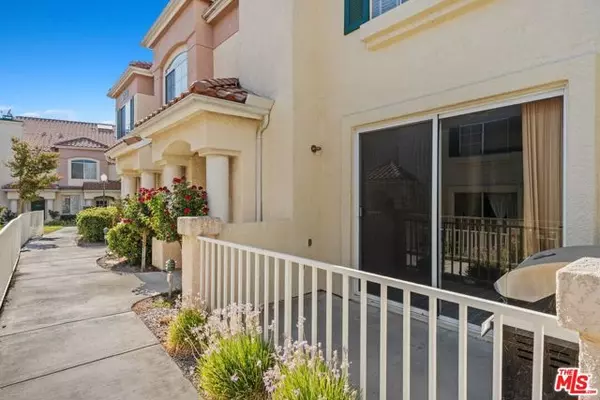 Canyon Country (santa Clarita), CA 91387,18128 Flynn Drive #3304