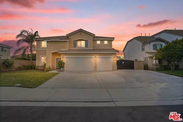 Eastvale, CA 92880,13741 River Downs Street