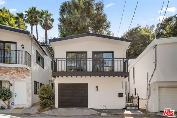 8865 Lookout Mountain Avenue, Los Angeles, CA 90046