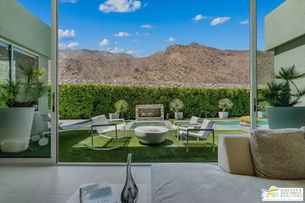 Palm Springs, CA 92262,1175 Los Robles Drive