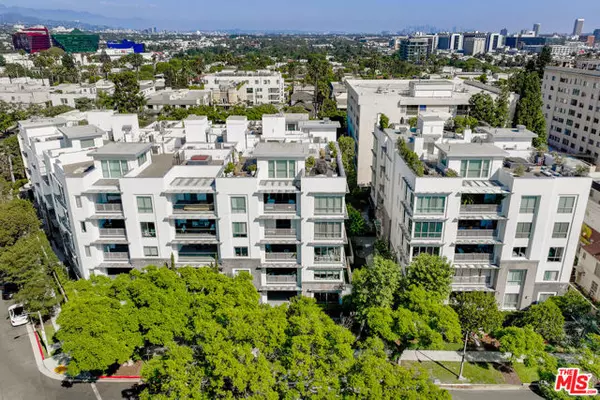 Beverly Hills, CA 90210,460 N Palm Drive #203