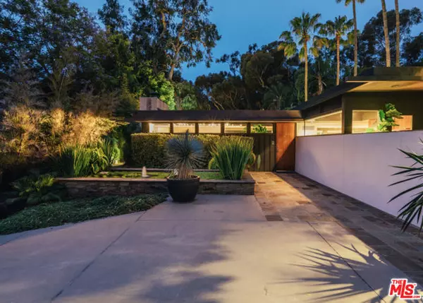 219 Chautauqua Boulevard, Pacific Palisades (los Angeles), CA 90272