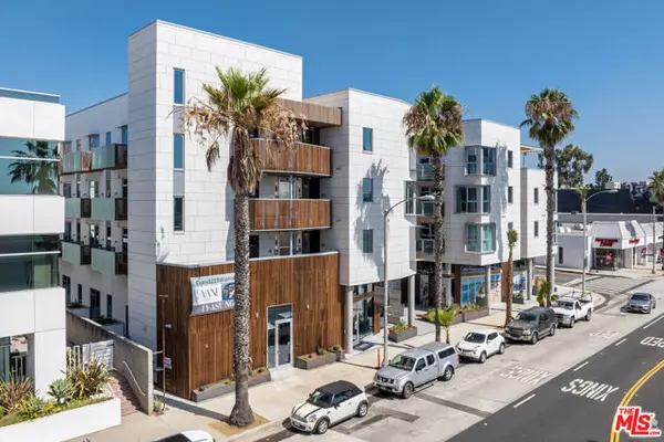 3223 Wilshire Boulevard #204, Santa Monica, CA 90403