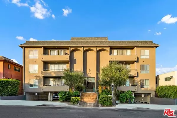 1424 AMHERST Avenue #207, Los Angeles, CA 90025