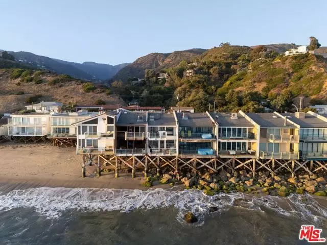 Malibu, CA 90265,21222 Pacific Coast Highway #4