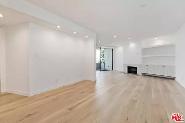 Pacific Palisades (los Angeles), CA 90272,15480 Antioch Street #203A