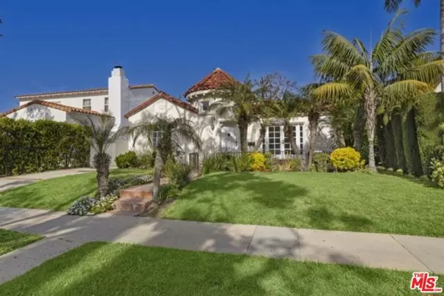 352 S Oakhurst Drive, Beverly Hills, CA 90212