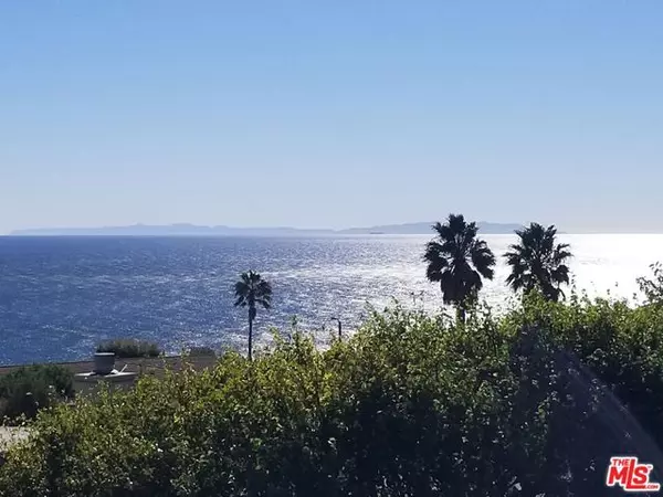 Malibu, CA 90265,20481 Royal Stone Drive