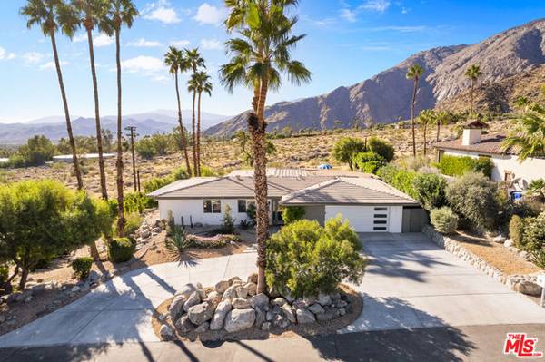 901 W Via Livorno, Palm Springs, CA 92262