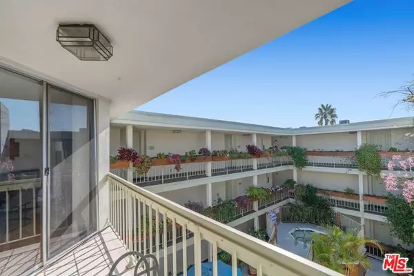 West Hollywood, CA 90069,1230 N Sweetzer Avenue #315