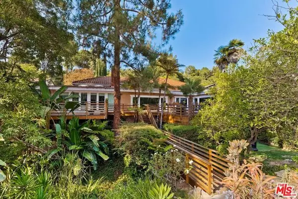 11292 Canton Drive, Studio City (los Angeles), CA 91604