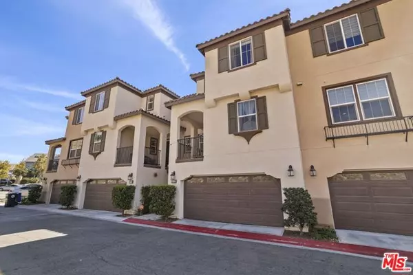 Santa Clarita, CA 91350,26722 Lexington Lane