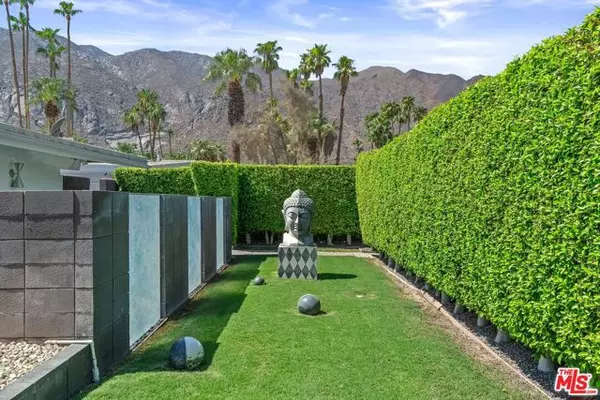 Palm Springs, CA 92262,611 W Leisure Way