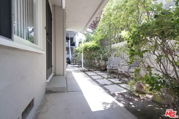 Santa Monica, CA 90404,2820 ARIZONA Avenue #2