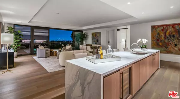 8420 W Sunset Boulevard #505, West Hollywood, CA 90069