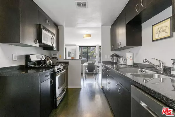 West Hollywood, CA 90069,8839 Cynthia Street #3