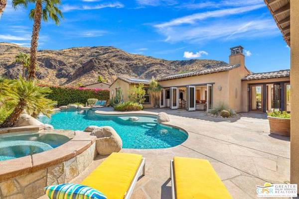 1070 Bella Vista, Palm Springs, CA 92264