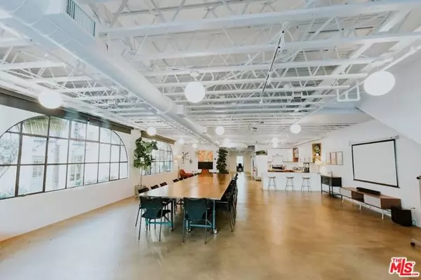 Santa Barbara, CA 93101,1221 Chapala Street