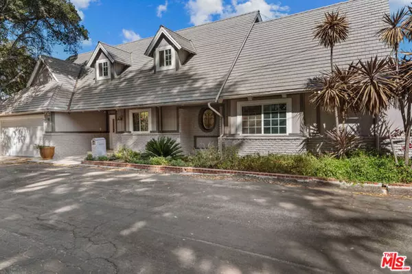 4025 Sunswept Drive, Studio City (los Angeles), CA 91604