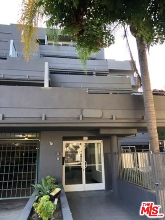 939 Palm Avenue #411, West Hollywood, CA 90069