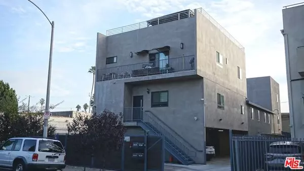 4612 Maplewood Avenue #3, Los Angeles, CA 90004