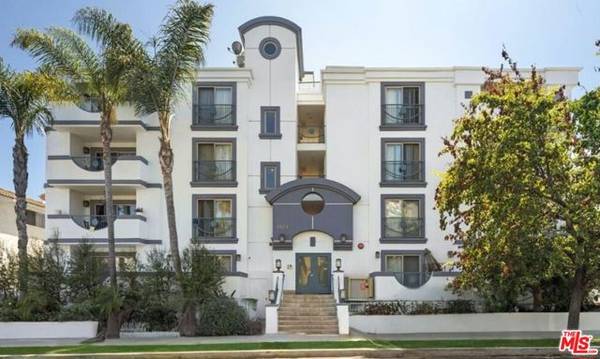 1621 BARRY Avenue #105, Los Angeles, CA 90025