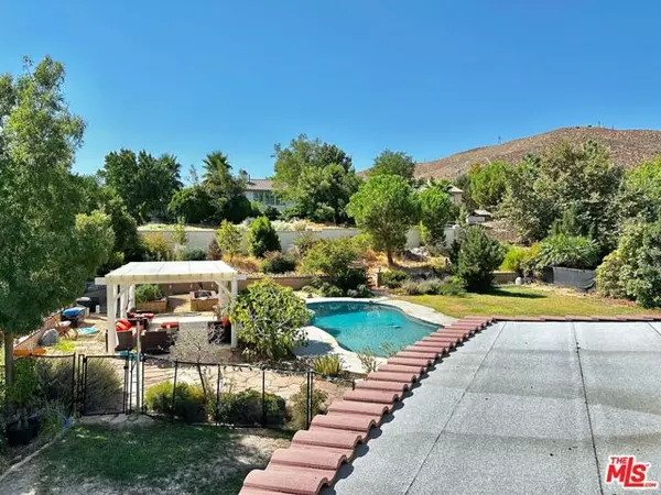 Palmdale, CA 93551,5712 Las Brisas Terrace