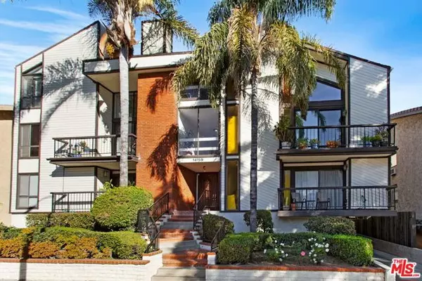 14159 Riverside Drive #202, Sherman Oaks, CA 91423