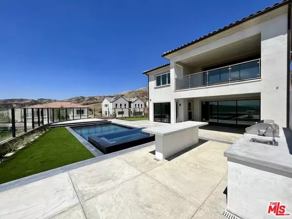 Porter Ranch (los Angeles), CA 91326,20758 W Deer Grass Court