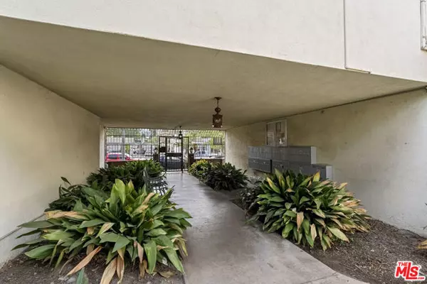 Los Angeles, CA 90042,241 S Avenue 57 #109