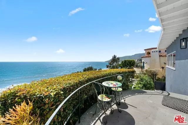 Pacific Palisades (los Angeles), CA 90272,17447 Castellammare Drive