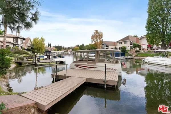 Westlake Village, CA 91361,1426 Southwind Circle