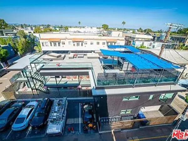 Venice (los Angeles), CA 90291,14 Brooks Avenue #8