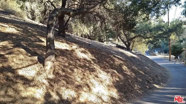 Sylmar (los Angeles), CA 91342,12300 SPRING Trail